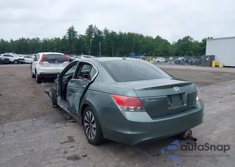 2009 Honda Accord 2.4 Ex-L from USA, damaged, VIN 1HGCP26809A104272
